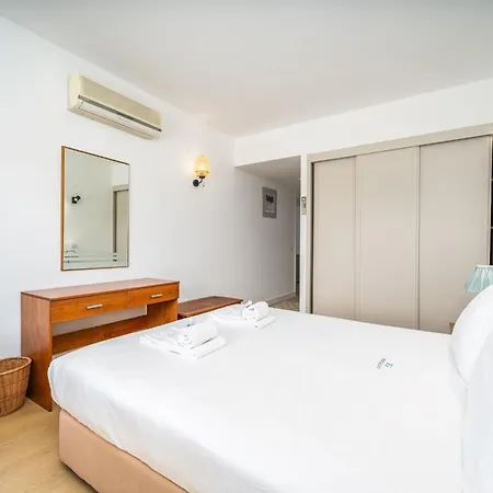 Luxury Marina With Pool And Balcony #2009 Apartmán *